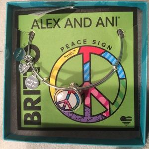 *NEVER WORN* Alex and Ani bracelet